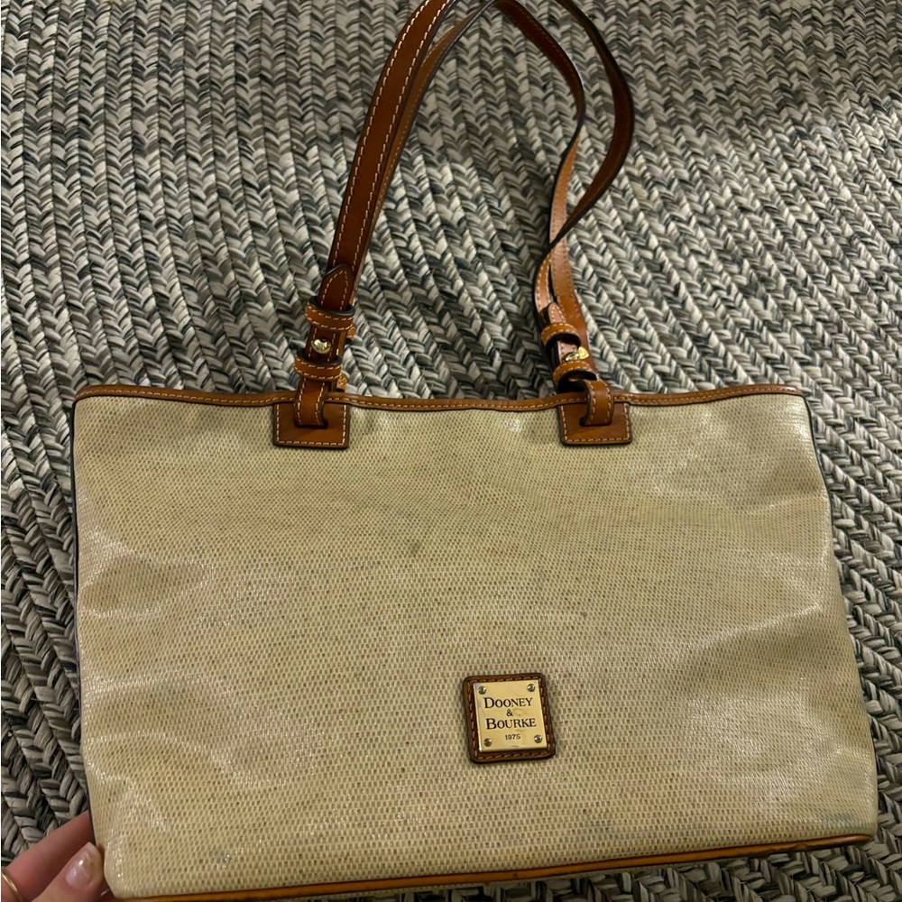 DOONEY & BOURKE 1975
